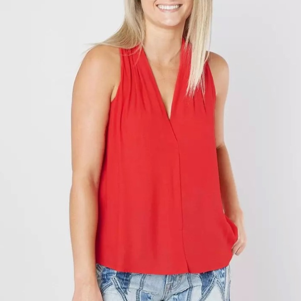 Lush Pleated V-neck Tank